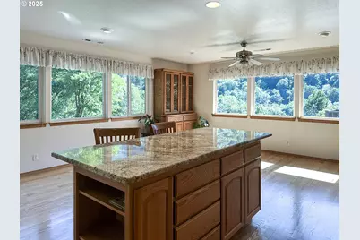 98493 N Bank Chetco River Rd, Brookings, OR 97415 - Photo 15