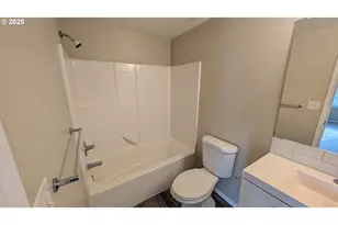 18541 SW Takena Ct, Beaverton, OR 97003 - Photo 23