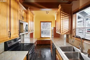 5305 NE Rodney Ave, Portland, OR 97211 - Photo 27