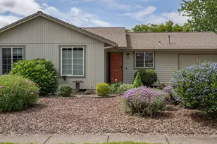 1002 W Charles St, Newberg, OR 97132 - Photo 7