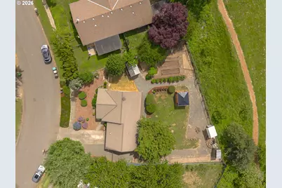 1002 W Charles St, Newberg, OR 97132 - Photo 3