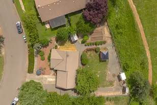 1002 W Charles St, Newberg, OR 97132 - Photo 3