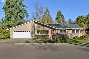 8845 SW Rambler Ln, Portland, OR 97223 - Photo 3