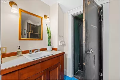 1111 NW 25th Ave #1, Portland, OR 97210 - Photo 23