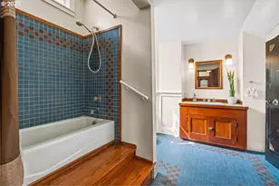 1111 NW 25th Ave, Portland, OR 97210 - Photo 23