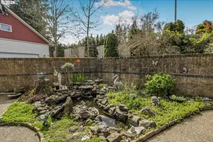 1760 SW Goucher Ct, McMinnville, OR 97128 - Photo 3