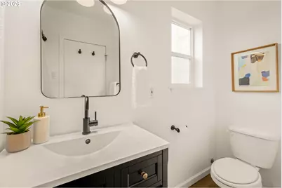 653 SW Sherman St, Portland, OR 97201 - Photo 27