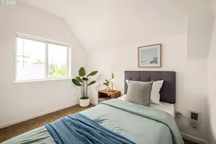 653 SW Sherman St, Portland, OR 97201 - Photo 29