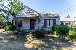 10831 NE Knott St, Portland, OR 97220 - Photo 19