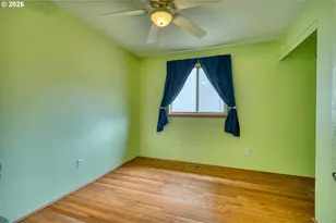 355 S 13th St, Saint Helens, OR 97051 - Photo 21