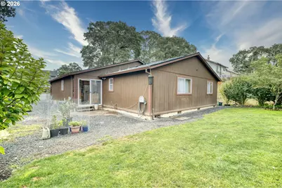 355 S 13th St, Saint Helens, OR 97051 - Photo 25