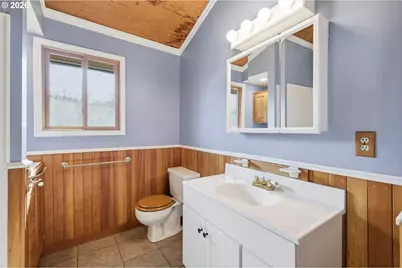 2096 1/2 Arthur St, Eugene, OR 97405 - Photo 31