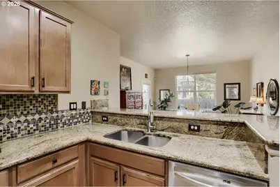 3710 SE Scarlet Pl, Hillsboro, OR 97123 - Photo 21