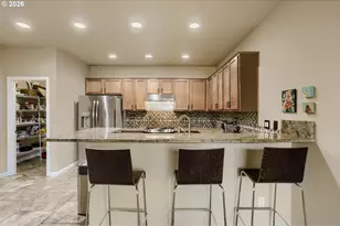 3710 SE Scarlet Pl, Hillsboro, OR 97123 - Photo 17