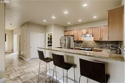 3710 SE Scarlet Pl, Hillsboro, OR 97123 - Photo 17