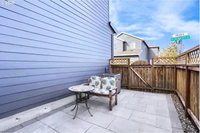 3710 SE Scarlet Pl, Hillsboro, OR 97123 - Photo 43