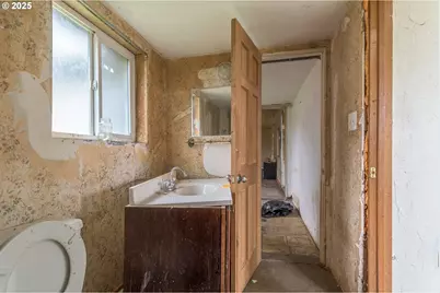 478 E 32nd Ave, Eugene, OR 97405 - Photo 19