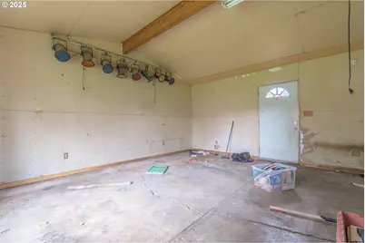 478 E 32nd Ave, Eugene, OR 97405 - Photo 5