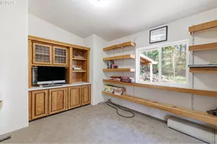 25205 NW Mt Richmond Rd, Yamhill, OR 97148 - Photo 15