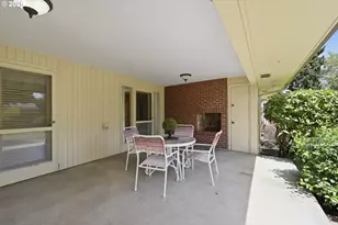 825 Louis St, Eugene, OR 97402 - Photo 37