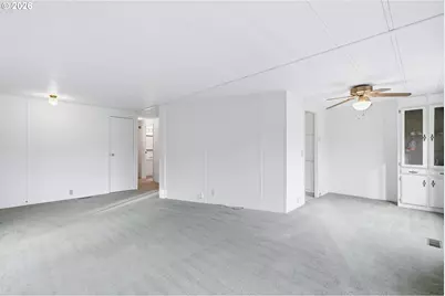 11155 SW Royal Villa Dr, Portland, OR 97224 - Photo 7