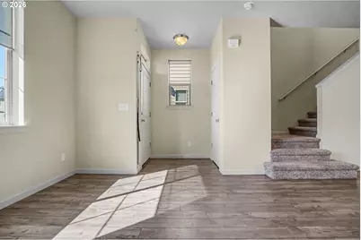 1705 Merganser St, Silverton, OR 97381 - Photo 9