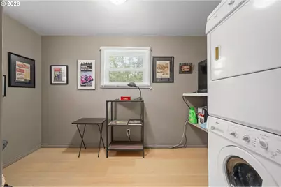 97 W 36th Ave, Eugene, OR 97405 - Photo 13