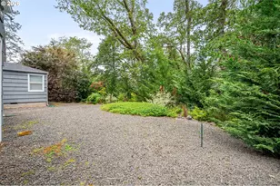 97 W 36th Ave, Eugene, OR 97405 - Photo 27