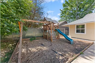 16600 SE Salmon St, Portland, OR 97233 - Photo 41