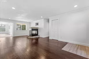16600 SE Salmon St, Portland, OR 97233 - Photo 7