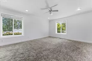 16600 SE Salmon St, Portland, OR 97233 - Photo 23