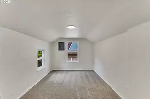 1712 SE Stark St, Portland, OR 97214 - Photo 13
