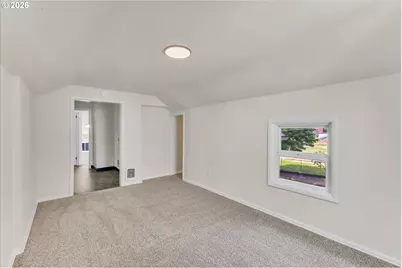 1712 SE Stark St, Portland, OR 97214 - Photo 11