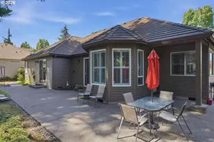 21820 SW Fuller Dr, Tualatin, OR 97062 - Photo 43