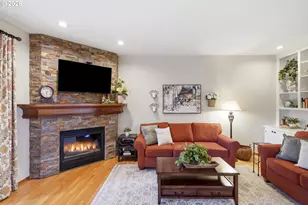 21820 SW Fuller Dr, Tualatin, OR 97062 - Photo 11