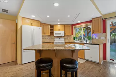 16051 SW Refectory Pl, Portland, OR 97224 - Photo 25