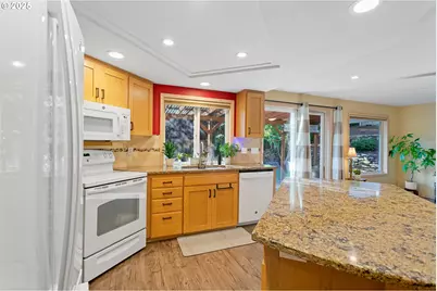 16051 SW Refectory Pl, Portland, OR 97224 - Photo 23