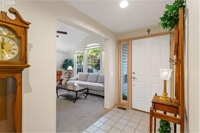 16051 SW Refectory Pl, Portland, OR 97224 - Photo 11