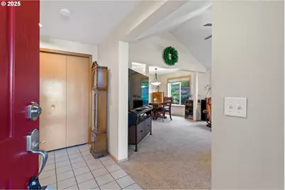 16051 SW Refectory Pl, Portland, OR 97224 - Photo 3