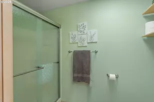 16051 SW Refectory Pl, Portland, OR 97224 - Photo 9