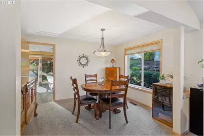 16051 SW Refectory Pl, Portland, OR 97224 - Photo 9