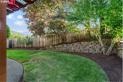 16051 SW Refectory Pl, Portland, OR 97224 - Photo 33