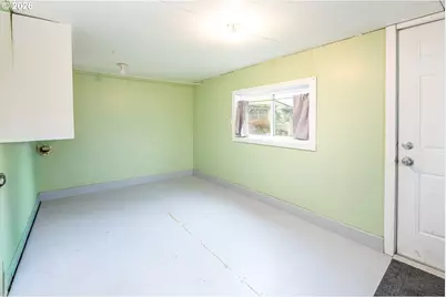 89805 Sprague Rd, Eugene, OR 97408 - Photo 45