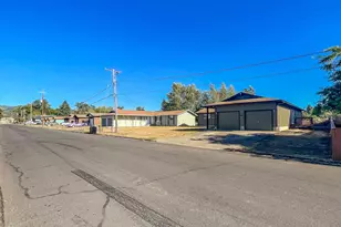 1959 Green Ave, Roseburg, OR 97471 - Photo 31