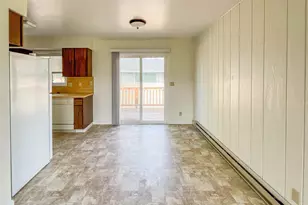 1959 Green Ave, Roseburg, OR 97471 - Photo 9