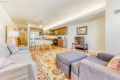 3970 N Interstate Ave #307, Portland, OR 97227 - Photo 3