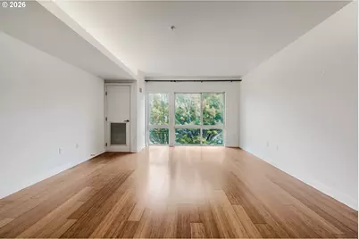 3970 N Interstate Ave #307, Portland, OR 97227 - Photo 9