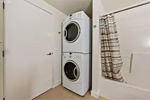 3970 N Interstate Ave, Portland, OR 97227 - Photo 19