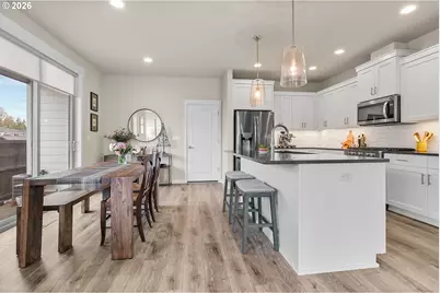 7269 SW Chestnut Ln, Wilsonville, OR 97070 - Photo 9