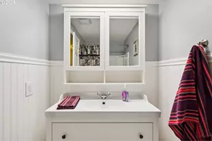 23417 NE Canyon Rd, Battle Ground, WA 98604 - Photo 13